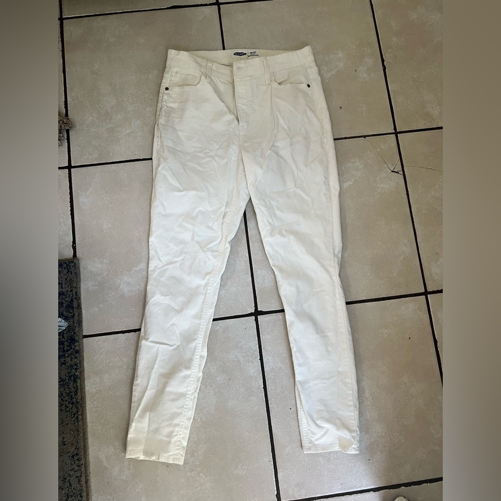 Old Navy Rockstar Super Skinny High Rise Courduroys